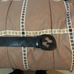 Men’s Black Gucci Belt size 42